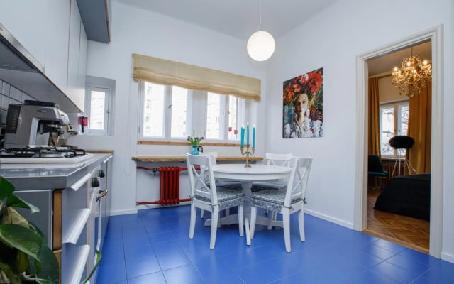 Apartment near old town in historical building