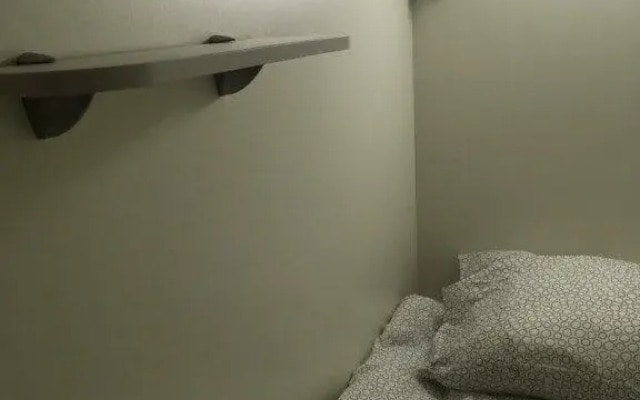 Che Capsula Hotel