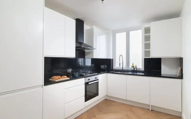 Hampstead Heath 2 bed