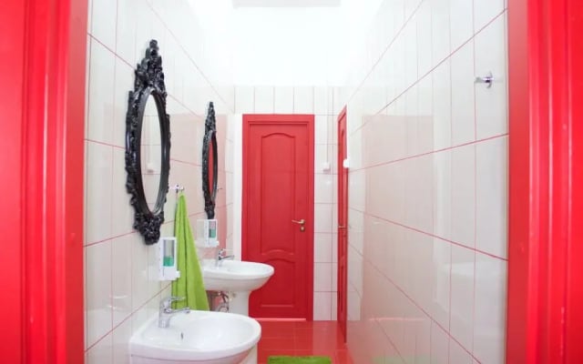 Doors Hostel