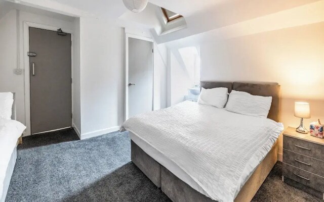 OYO A Better Night Hotel - Manchester Salford