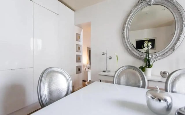 Duplex design à 5min du sacré c ur