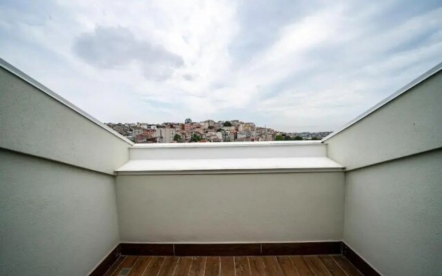 Superior, dublex residence,7/24 Security,2 bedroom ( Benesta 214 )