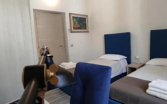 Station Rooms
