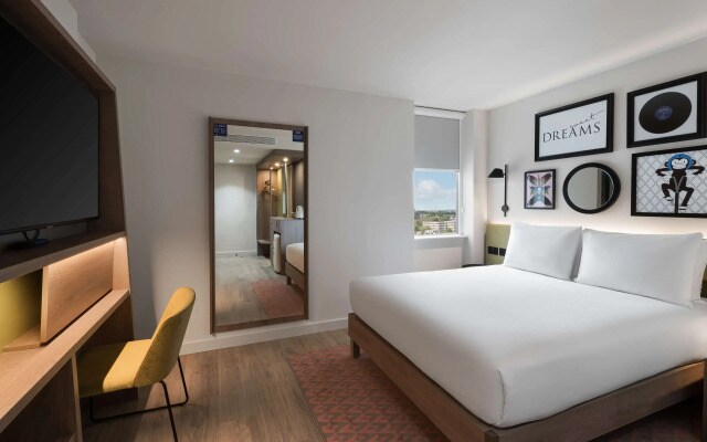 Hampton by Hilton London Ealing