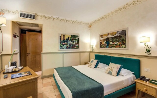 Hotel Santa Maria