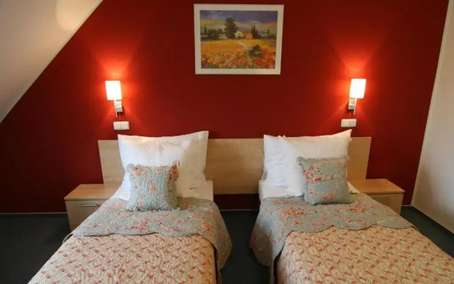 Hotel Chvalska Tvrz