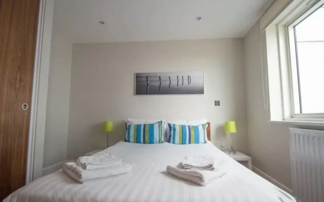 Saco Aldgate - One Commercial Street