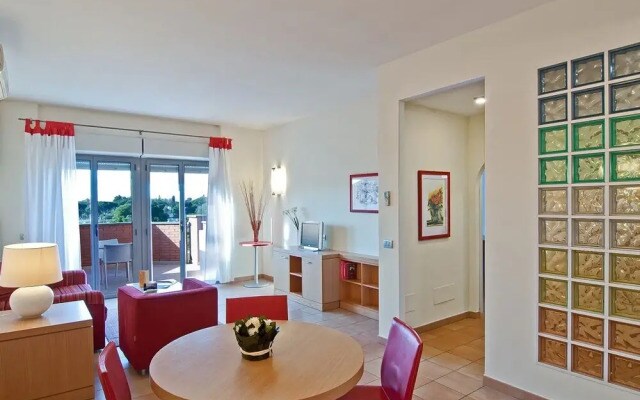Long Stay Monthly Cheap Apartment With Backyard Garden