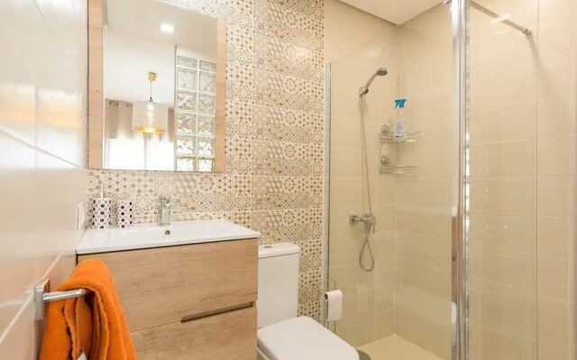 Malagasuite Bajondillo Beach Apartment