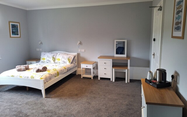 Room-spacious Double Room With Lovely Vi