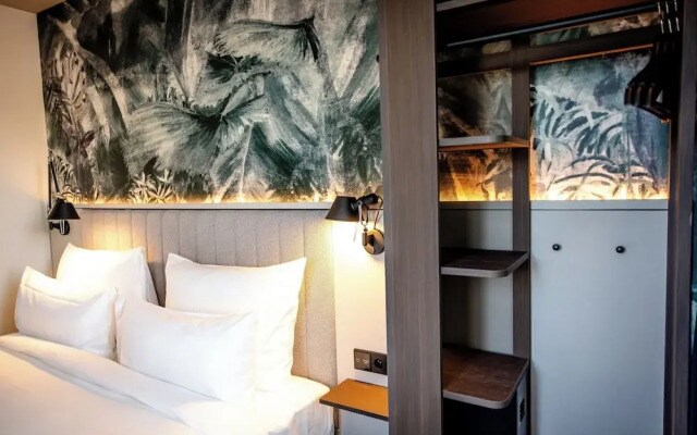 Motel One Paris-Porte de Versailles