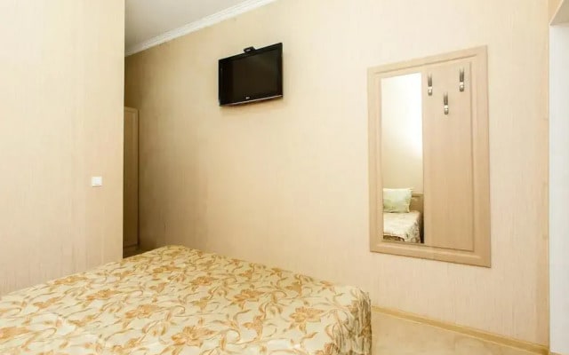 Marta 2 Hotel
