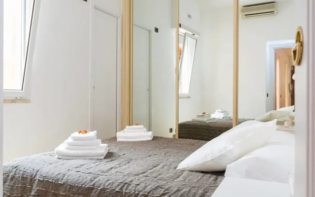 The Colosseum Suite