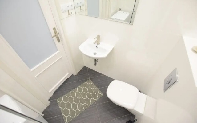 Elegant Apartment Old Town V