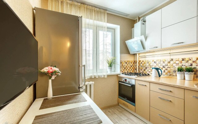 Аврора на улице 50 Лет Октября 26