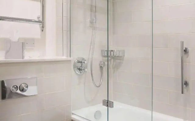 De Vere Selsdon Estate