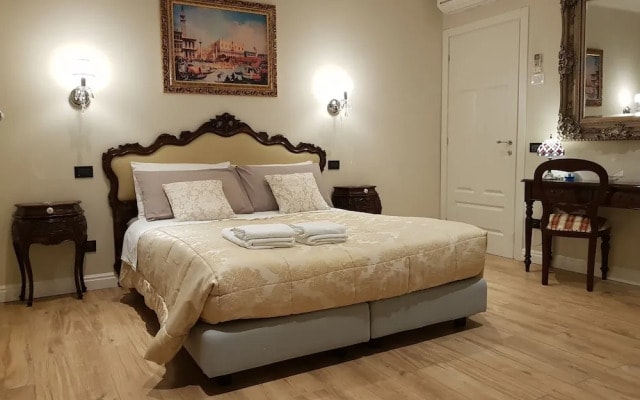 B&B Fine Venice