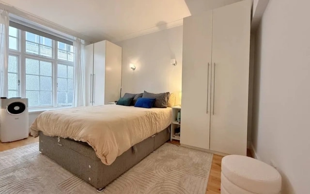 Luxurylondonstays - Cosy Mayfair Hideout on Prestigious Street