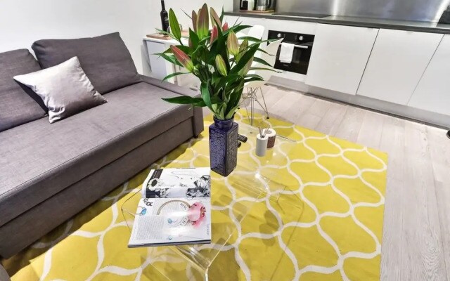 Chelsea Central Luxury Double Bedroom Apartment