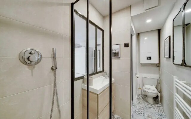 Amazing Historical Parisien Apartment Next TO Louvre Area ! - 1