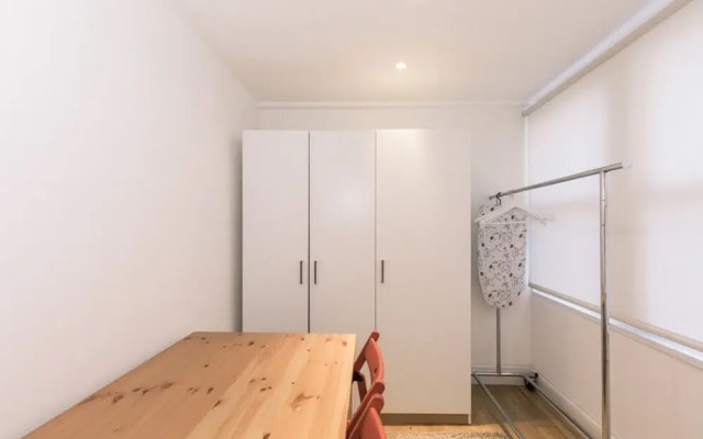 Eson 2 - The Westbourne Terrace Cocoon