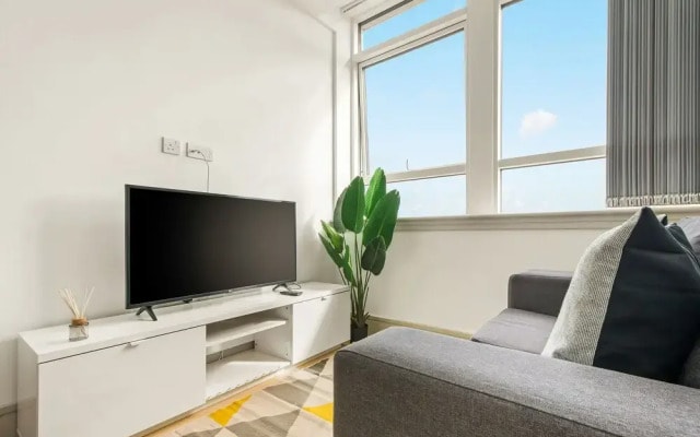 Comfy One Bedroom Apartment in Harrow