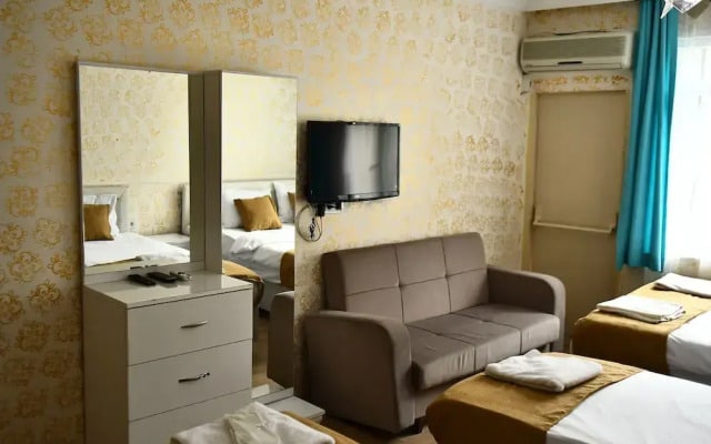 Ada Aparthotel