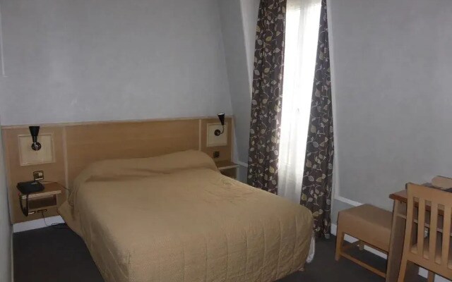 Hotel De Paris Saint Georges