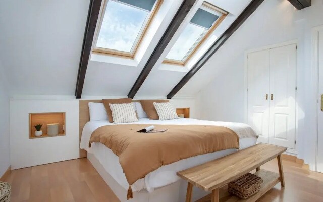 Stylish Penthouse Private Terrace Plaza Mitjana