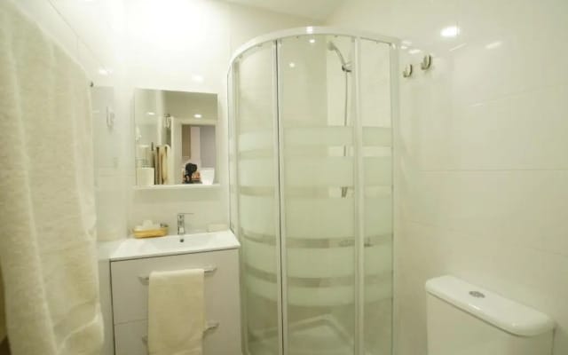 Apartamento al lado de Gran Via - Pink