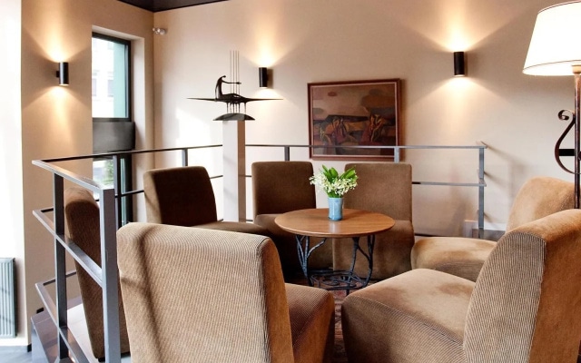 Отель Best Western Santakos