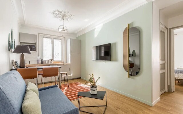 Edgar Suites Spacious Apartment Martyrs