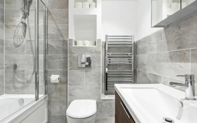 Modern, Cosy and Bright 1 Bedroom Apartment in Ealing
