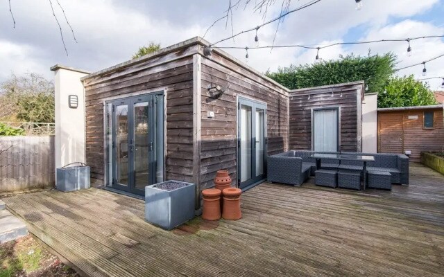Wilford Lodge - Studio