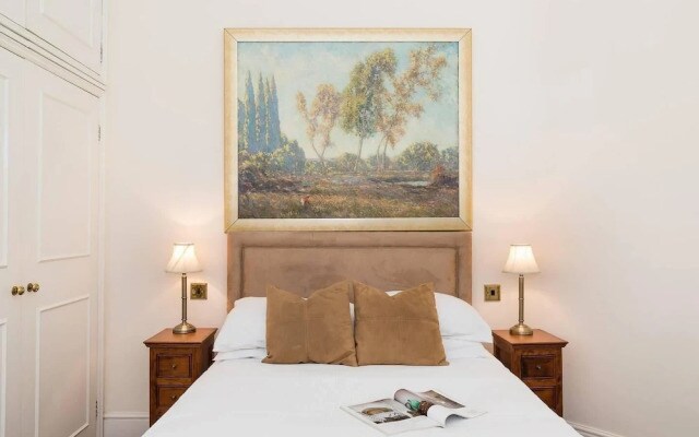 Beautiful Traditional 2BR in Central London