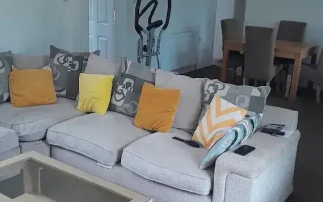 Charming Manchester House - Sleeps 6