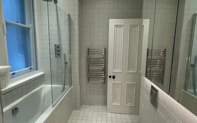 Central 1 Bedroom Apartment in Farringdon