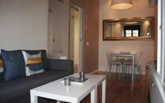 Avenida Apartments Tapioles