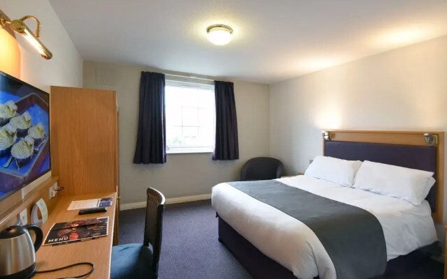 Premier Inn Warrington Centre