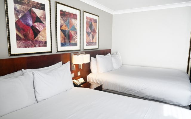 Crowne Plaza Liverpool - John Lennon Airport by IHG