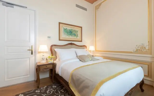 Hotel Pera Parma