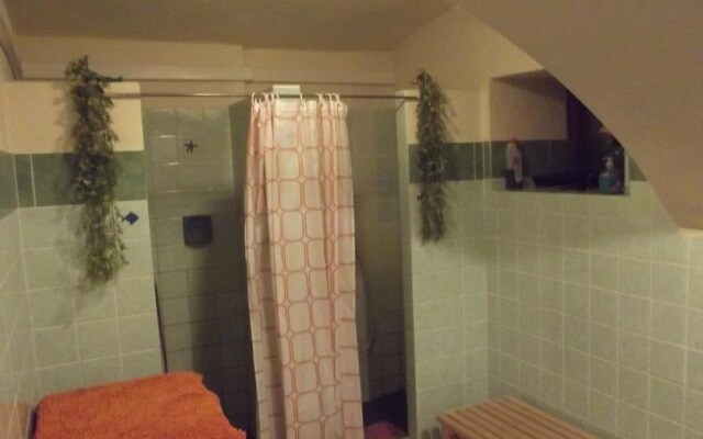Guest House Leona