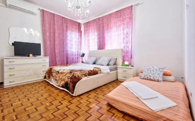 Apt Venice City