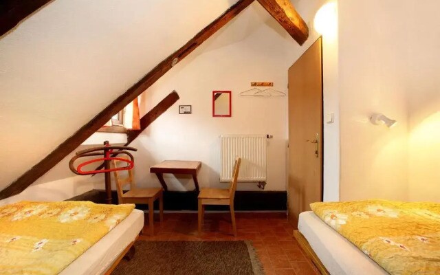 Hostel Merlin