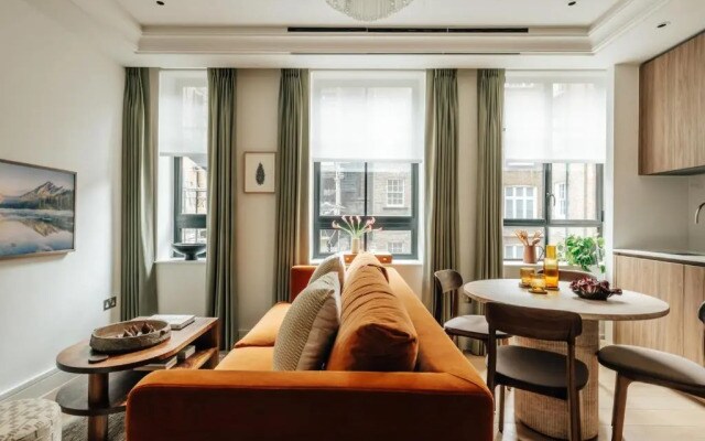 Claridge House by SLO