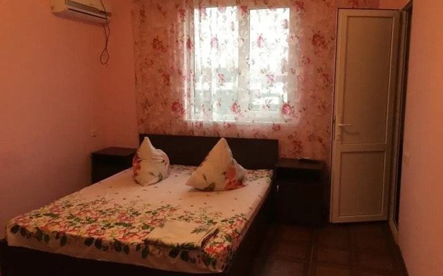 Guest House Na Festivalnoy
