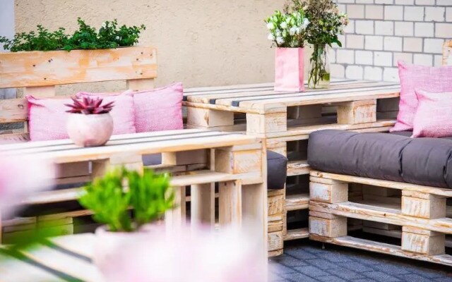 Mitart Hotel (Biohotel)