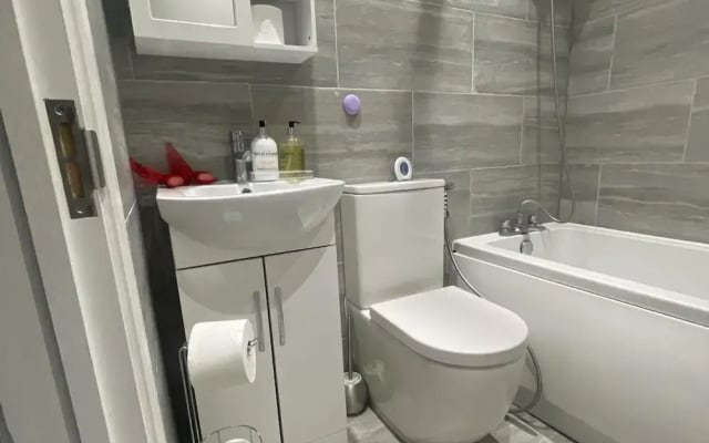 Uppamosluxurious London House With 4 Bedrooms