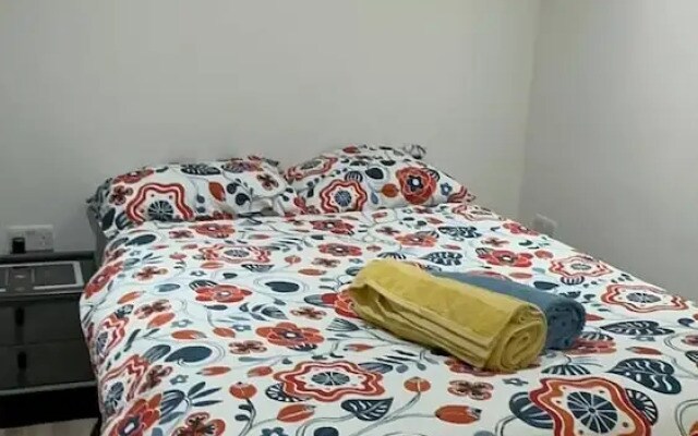 London 1 bed Luxe Flat Ilford Beautiful